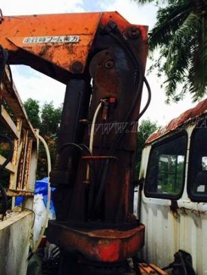 รถบรรทุกติดเครนยี่ห้ออีโน่ รุ่น FD เครนขนาด 3 ตัน สภาพแซซซีสวยมาก รถบรรทุกติดเครนยี่ห้ออีโน่ รุ่น FD เครนขนาด 3 ตัน สภาพแซซซีสวยมาก