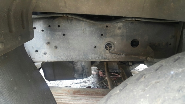 รถบรรทุกติดเครนยี่ห้ออีโน่ รุ่น FD เครนขนาด 3 ตัน สภาพแซซซีสวยมาก รถบรรทุกติดเครนยี่ห้ออีโน่ รุ่น FD เครนขนาด 3 ตัน สภาพแซซซีสวยมาก