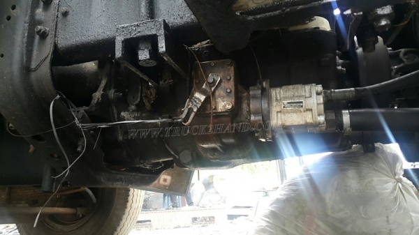 รถบรรทุกติดเครนยี่ห้ออีโน่ รุ่น FD เครนขนาด 3 ตัน สภาพแซซซีสวยมาก รถบรรทุกติดเครนยี่ห้ออีโน่ รุ่น FD เครนขนาด 3 ตัน สภาพแซซซีสวยมาก