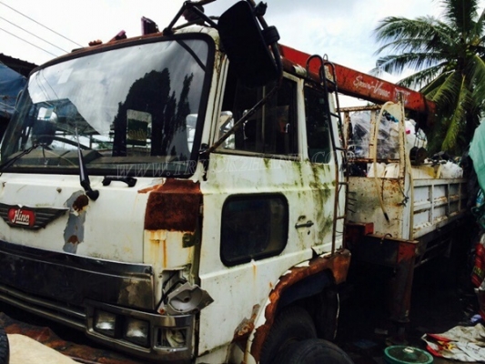 รถบรรทุกติดเครนยี่ห้ออีโน่ รุ่น FD เครนขนาด 3 ตัน สภาพแซซซีสวยมาก รถบรรทุกติดเครนยี่ห้ออีโน่ รุ่น FD เครนขนาด 3 ตัน สภาพแซซซีสวยมาก