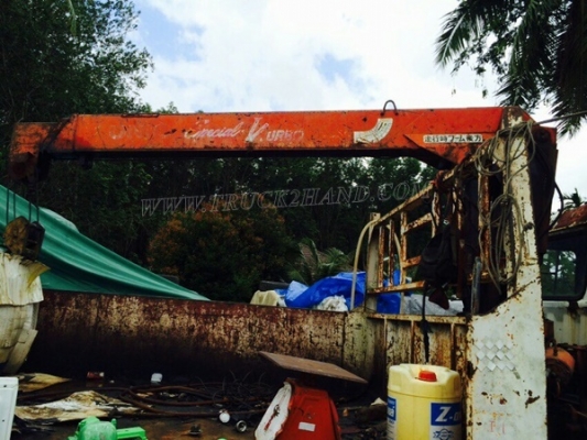 รถบรรทุกติดเครนยี่ห้ออีโน่ รุ่น FD เครนขนาด 3 ตัน สภาพแซซซีสวยมาก รถบรรทุกติดเครนยี่ห้ออีโน่ รุ่น FD เครนขนาด 3 ตัน สภาพแซซซีสวยมาก