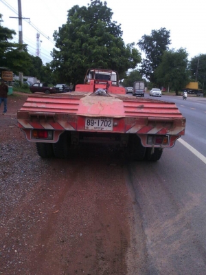 ขายหางโรเบท ต่ออู่นครปฐม 2 เพลา กว้าง 2.5 เมตร ยาว 12 เมตร ปี 57 ทะเบียนพร้อม