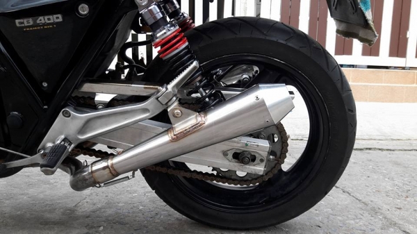 ขาย cb 400 ทะเบียนแท้โอนขนส่ง แต่งคาเฟ่ หล่อๆ