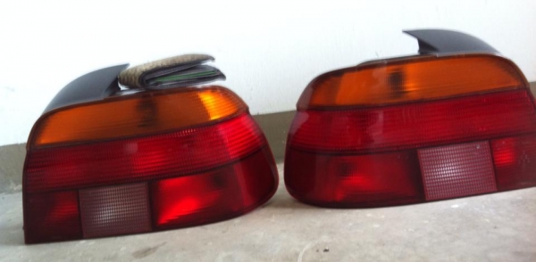 ไฟท้าย BMW  E39