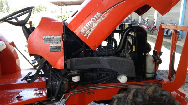 รถไถ 47 แรงอุปกร 2 ชิ้น พร้อมลุยงาน ราคาเบา ฯ 360000 ทะเบียนพร้อม