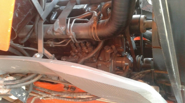 รถไถ 47 แรงอุปกร 2 ชิ้น พร้อมลุยงาน ราคาเบา ฯ 360000 ทะเบียนพร้อม