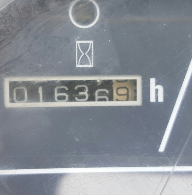 ขายรถขุด KOMUTSU PC20R-8รุ่นพิเศษ มีหัวกระแทกในต้ว