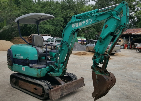 ขายรถขุด KOMUTSU PC20R-8รุ่นพิเศษ มีหัวกระแทกในต้ว