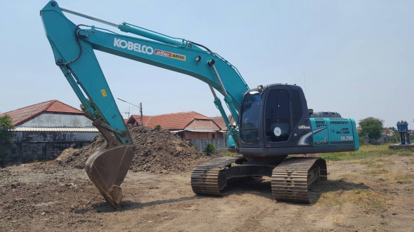 ขายด่วน KOBELCO SK200-8SUPER X   สภาพพร้อมใช้งาน 105XXกว่าชั่วโมง เครื่องปั้มดีเยี่ยม ระบบรถสมบูรณ์ เฟรมสวย โซ่ช่วงล่างเต็ม เอกสารใบแจ้งจำหน่าย