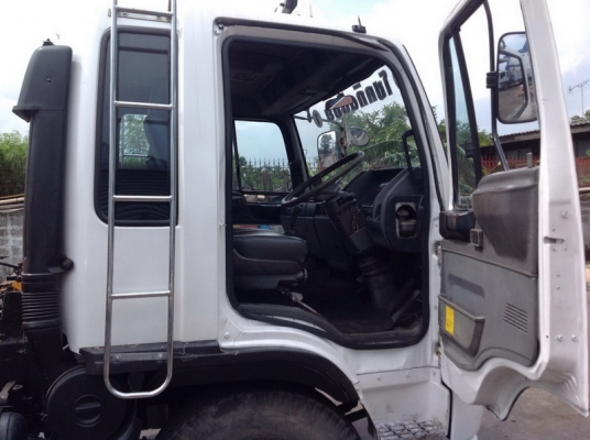 ขาย รถบรรทุก 6 ล้อ HINO สิงห์ไฮเทค ช่วงยาว 7.20 ม. ขาย รถบรรทุก 6 ล้อ HINO สิงห์ไฮเทค ช่วงยาว 7.20 ม.