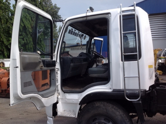 ขาย รถบรรทุก 6 ล้อ HINO สิงห์ไฮเทค ช่วงยาว 7.20 ม. ขาย รถบรรทุก 6 ล้อ HINO สิงห์ไฮเทค ช่วงยาว 7.20 ม.