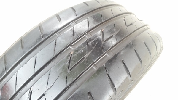 ขายยาง205/55/16 ปี 15 BRIDGESTONE EP200  4 เส้น