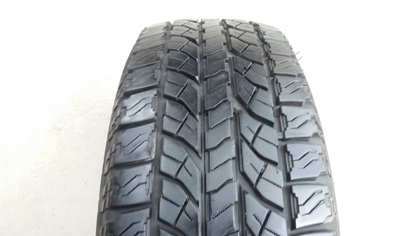 ขายยาง265/70/16 ปี 2012 YOKOHAMA AT-S 4 เส้น