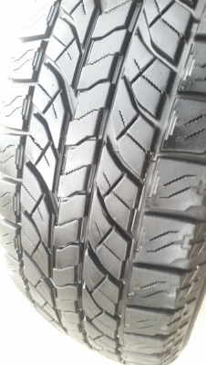 ขายยาง245/70/16 ปี 2812 YOKOHAMA AT-S 2 เส้น