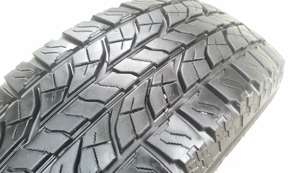 ขายยาง245/70/16 ปี 2812 YOKOHAMA AT-S 2 เส้น