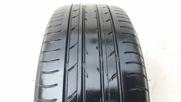 ขายยาง205/55/16 ปี 15 YOKOHAMA E70 4 เส้น