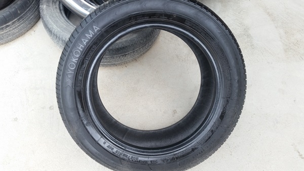 ขายยาง205/55/16 ปี 15 YOKOHAMA E70 4 เส้น