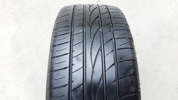 ขายยาง195/50/16 ปี 4713 FALKEN 4 เส้น