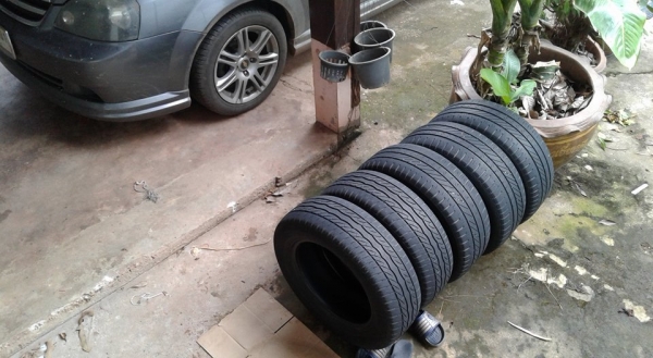 เหมาขายยางถอดกู๊ดเยียร์ ขอบ 15 5เส้น2300