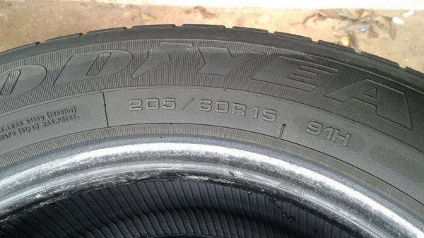 เหมาขายยางถอดกู๊ดเยียร์ ขอบ 15 5เส้น2300