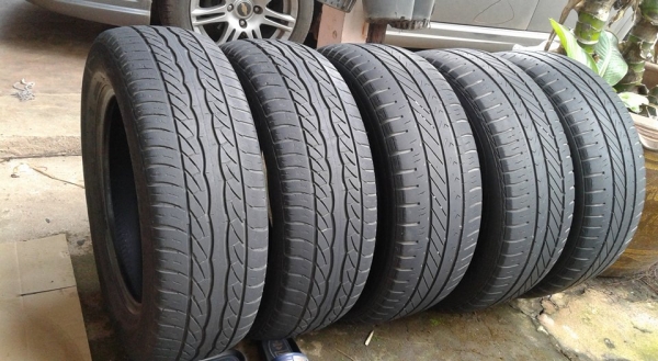 เหมาขายยางถอดกู๊ดเยียร์ ขอบ 15 5เส้น2300