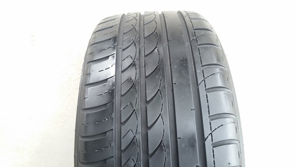 ขายยาง224/40/18 ปี 13 ROTALLA F105 2 เส้น