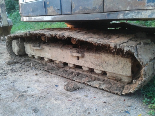 ขายรถแบคโฮ KOMATSU PC200-5 ระบบไฟเต็ม คอลโทรลสั้น ราคา 640000