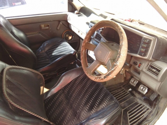 ขายรถแวน Isuzu 2500 cc.