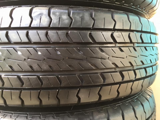 ขายยาง FRIESTONE DESTINATION LE 235-75-15 ปี13 ดอกเต็มๆ ไม่มีปะ ไม่มีตำหนิ ชุดละ 5,500 บาท