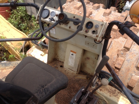 ขายรถบด อิงเกอร์โซแลนด์ 2 คัน เปลือกหนามกับเปลือกเรียบ 2 เพลา เอกสารเล่มทะเบียน ราคา 1100000