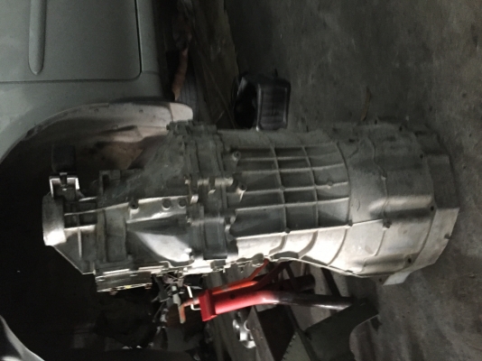 เกียร์ นาวาร่า 6 เกียร์สภาพใหม่ๆสด 30,000 ถอดออกจากรถ สนใจ 081-2671618