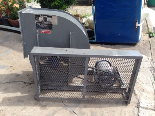 ขายโบวเวอร์ดูดอากาศ National 1HP. 380V สภาพสวยมาก วิ่งนิ่ม พร้อมใช้งาน