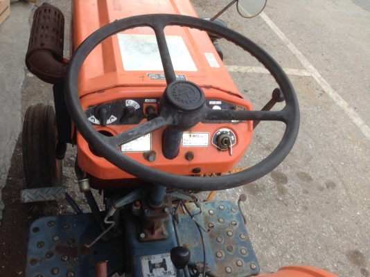 ขายรถไถคูโบต้า B7001E พร้อมโรตารี่เก่านอก พร้อมใช้งาน