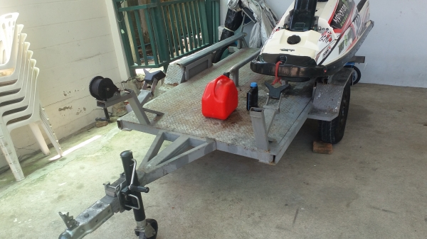 ขาย เทเลอร์คู่ เจ็ตสกี วางเรือยืน และเรือนั้ง