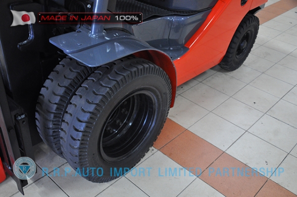 ขายรถโฟล์คลิฟท์มือสอง TOYOTA รุ่น 8FD25-31365 ราคา 495,000 บาท นำเข้าจากประเทศญี่ปุ่น 100\% ไม่เคยใช้งานในไทย