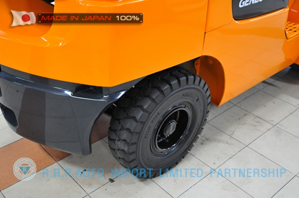 ขายรถโฟล์คลิฟท์มือสอง TOYOTA รุ่น7FD30-18803 ราคา  495,000 บาท นำเข้าจากประเทศญี่ปุ่น 100\% ไม่เคยใช้งานในไทย