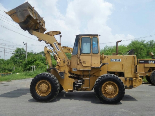รถตักล้อยาง CAT 926 E สภาพพร้อมทำงาน เอกสารเล่มทะเบียน รถตักล้อยาง CAT 926 E สภาพพร้อมทำงาน เอกสารเล่มทะเบียน