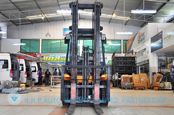 ขายรถโฟล์คลิฟท์มือสอง TOYOTA รุ่น7FD25-19872 ราคา 455,000 บาท นำเข้าจากประเทศญี่ปุ่น 100\% ไม่เคยใช้งานในไทย