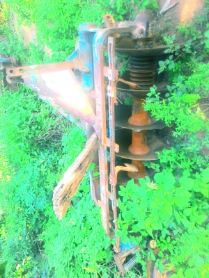 รถไถฟอร์ดเครื่องสองเพลา 6610 มือเดียวออกห้างสภาพสวยพร้อมใช้งาน ใบดันหน้า ผาน 7