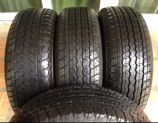 ยาง Bridgestone 255 65 17 ปี13 ดอกเต็ม ไม่มีปะ ราคาไม่แพง