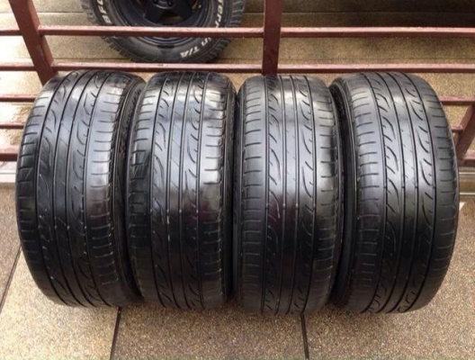 ยาง Dunlop 235 55 18 ปลายปี13 ราคาไม่แพง ยาง Dunlop 235 55 18 ปลายปี13 ราคาไม่แพง