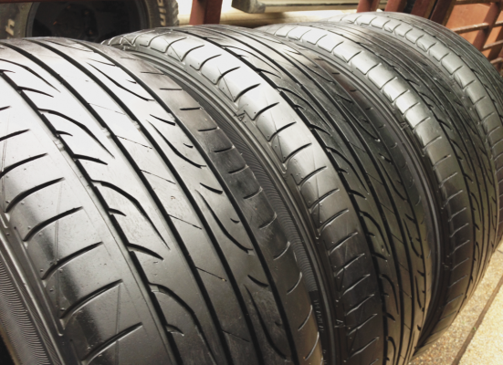 ยาง Dunlop 235 55 18 ปลายปี13 ราคาไม่แพง ยาง Dunlop 235 55 18 ปลายปี13 ราคาไม่แพง