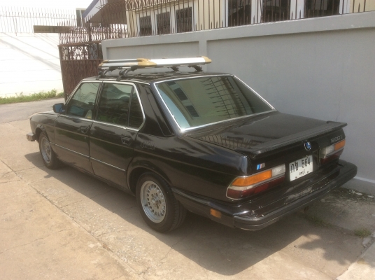 BMW E28 เครื่อง 1J  ออโต้ แอร์หนาว