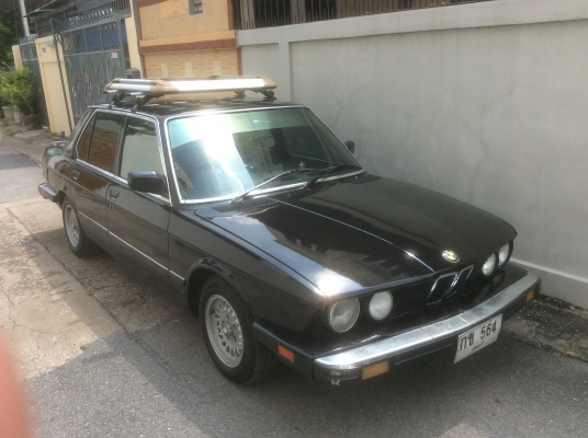 BMW E28 เครื่อง 1J  ออโต้ แอร์หนาว