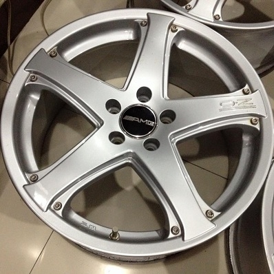 ล้อ O.Z 18นิ้ว ใส่ BENZ AUDI 5รู112