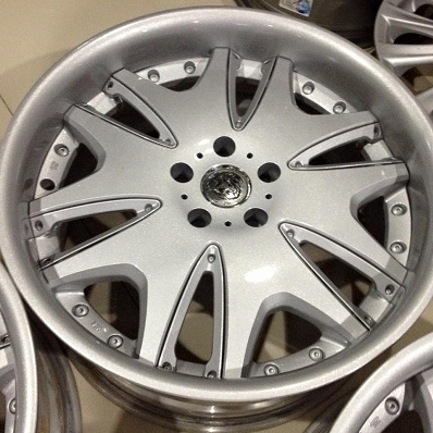 ล้อ19นิ้ว CRIMSON แท้มิเนียมทั้งชุด Made Japan หน้า8.5นิ้ว ET28 หลัง 9 นิ้ว ET 20 5รู114 สภาพสวยไม่มีซ่อมแตกดุ้งคด ตจวส่งได้