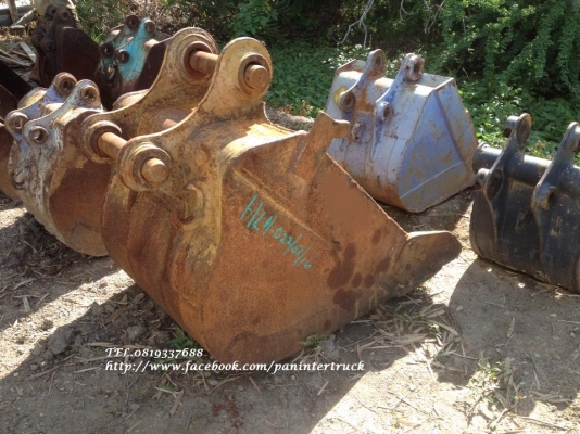 บุ๊งกี๋สำหรับรถขุดไซค์100,110,115,120,135 สลัก 65 มิล/แบบมีปีกข้าง / มีเพียง 3 ฟัน/สินค้าเก่านอก/ขายตามสภาพ ราคาเพียง(ใบละ) 15,500 บาท