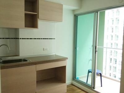 ขายคอนโด Lumpini Park Riverside พระราม 3 ชั้น 20 เนื้อที่ 26 ตร.ม.พร้อมเฟอร์นิเจอร์