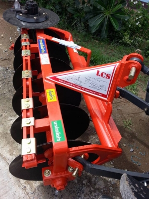 คูโบต้า L4708 4 WD ติดใบมีดดันหน้าใหม่ จดทะเบียน ก.ค.2556