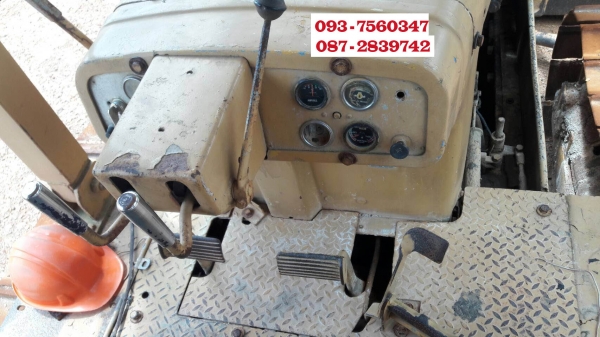 ขายรถแทรกเตอร์ตีนตะขาบ CAT D6D